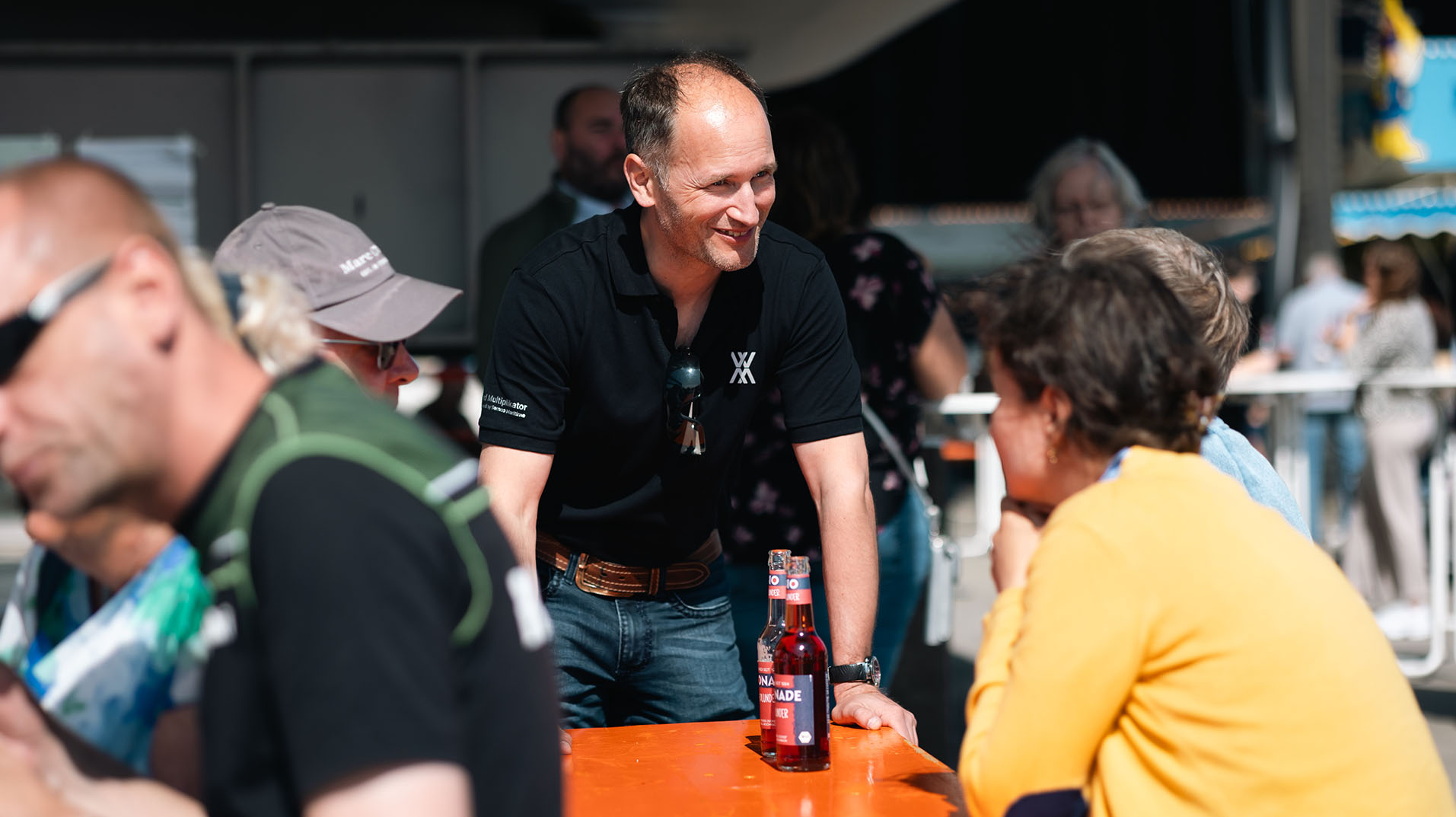 Tag-deroffenen-Tuer-Wind-Mutiplikator-Emden